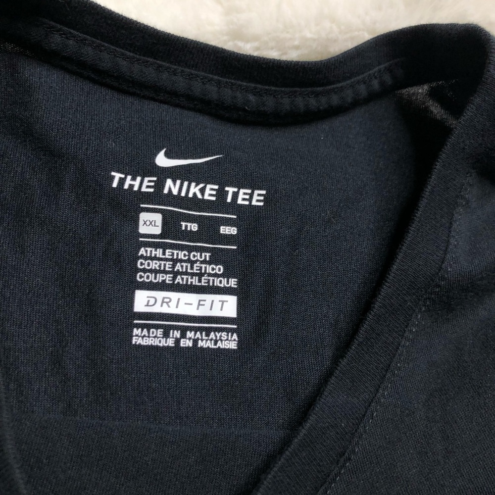 Black Nike Mens Tee Shirt - Picture 7 of 8